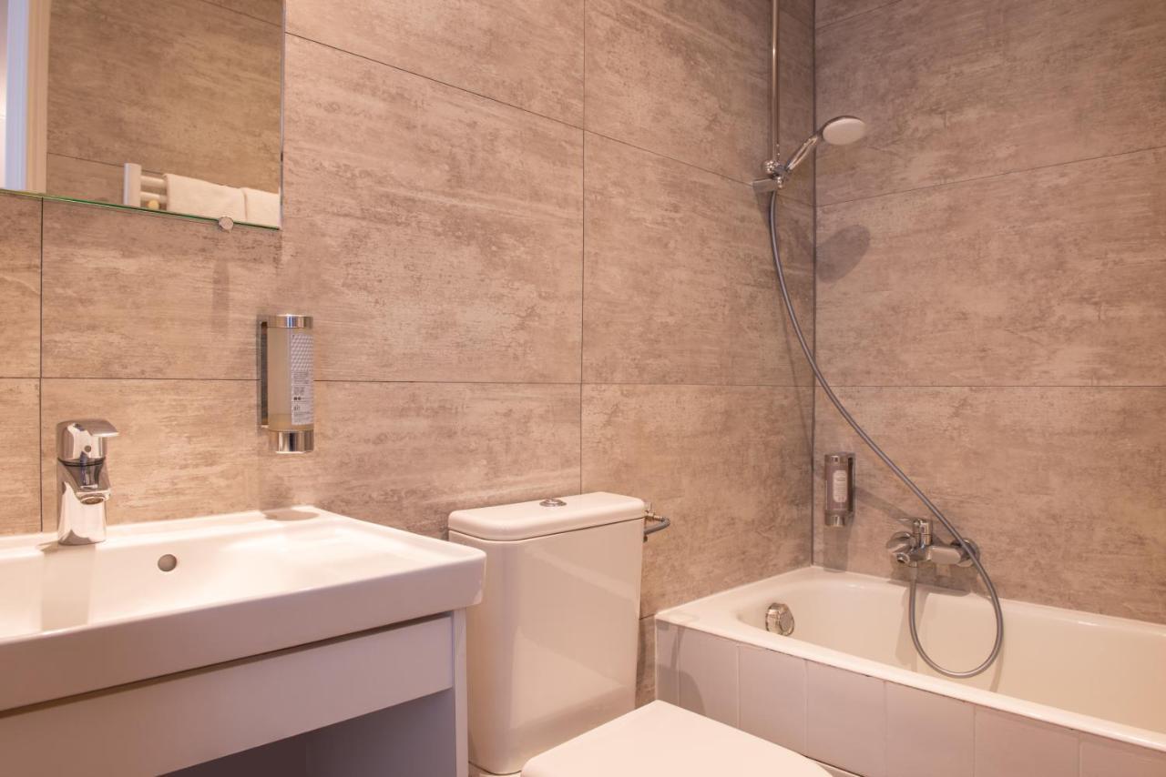 Hotel Istria By Magna Arbor Paris Ngoại thất bức ảnh